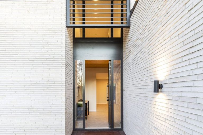 Photo of property in 79 Aynsley Terrace, Hillsborough, Christchurch, 8022