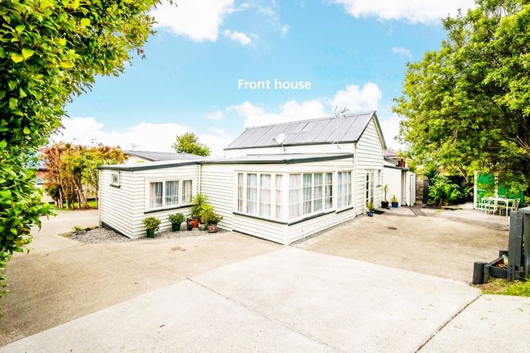 Photo of property in 39a Forrest Hill Road, Milford, Auckland, 0620