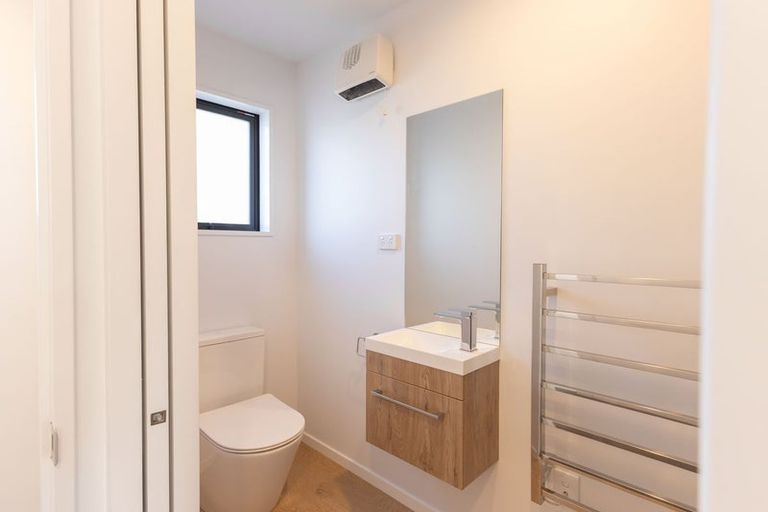Photo of property in 26 Hargest Crescent, Sydenham, Christchurch, 8023