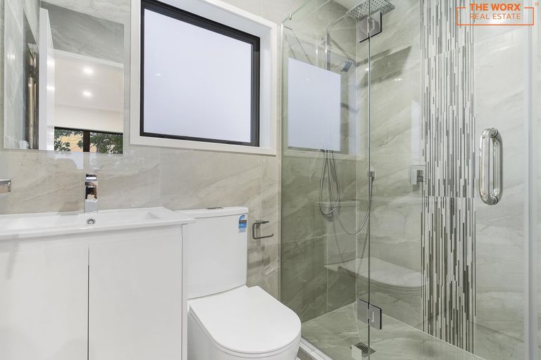 Photo of property in 160 Hill Road, Manurewa, Auckland, 2105