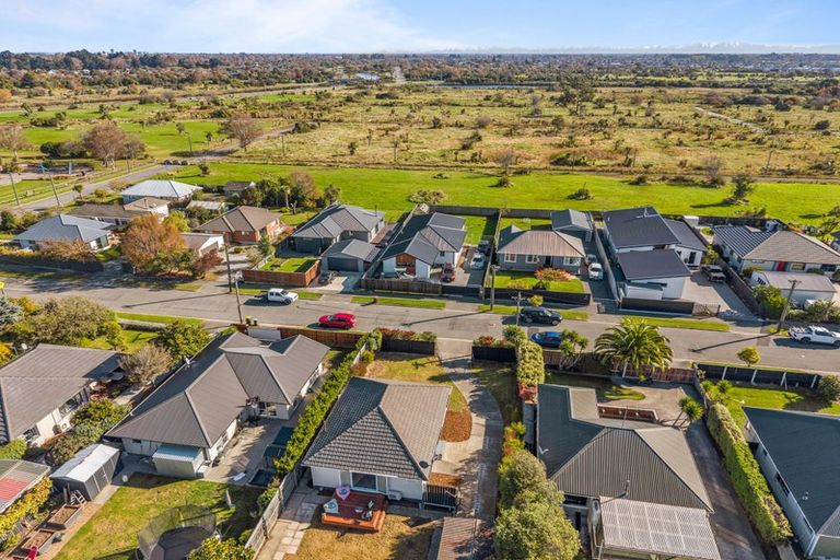 Photo of property in 30 Willryan Avenue, New Brighton, Christchurch, 8083