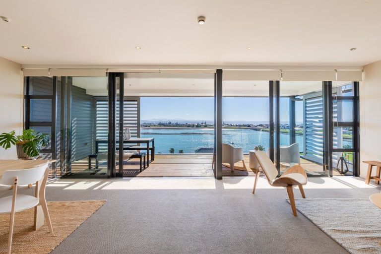 Photo of property in 510/7 Humber Street, Pandora, Napier, 4110