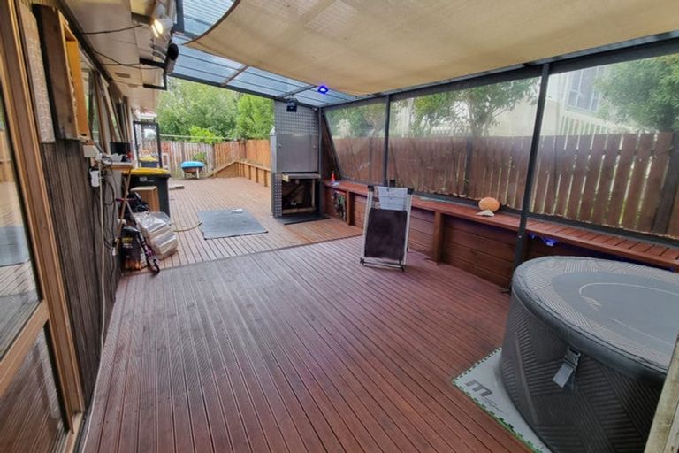 Photo of property in 1 Bishopgate Street, Birkdale, Auckland, 0626