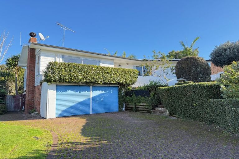 Photo of property in 36 Riverhills Avenue, Pakuranga Heights, Auckland, 2010