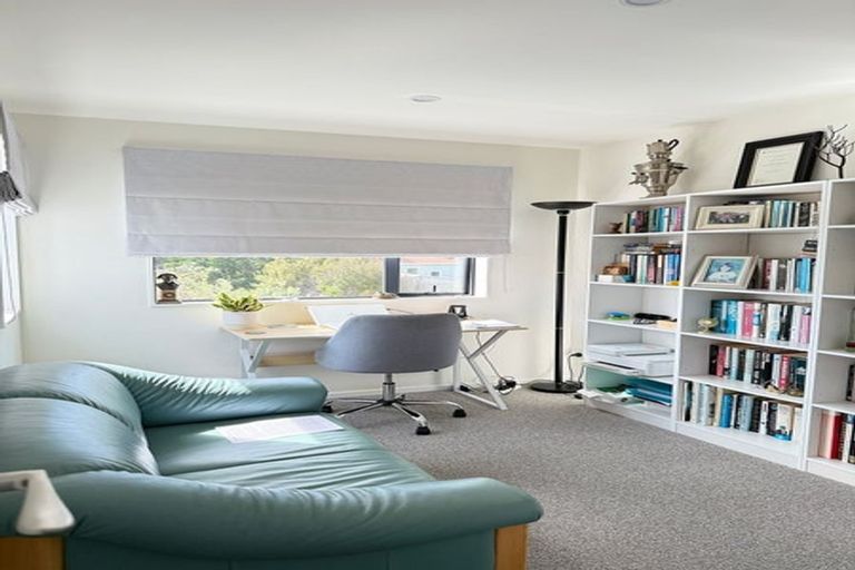 Photo of property in 60d Bay Street, Red Beach, 0932