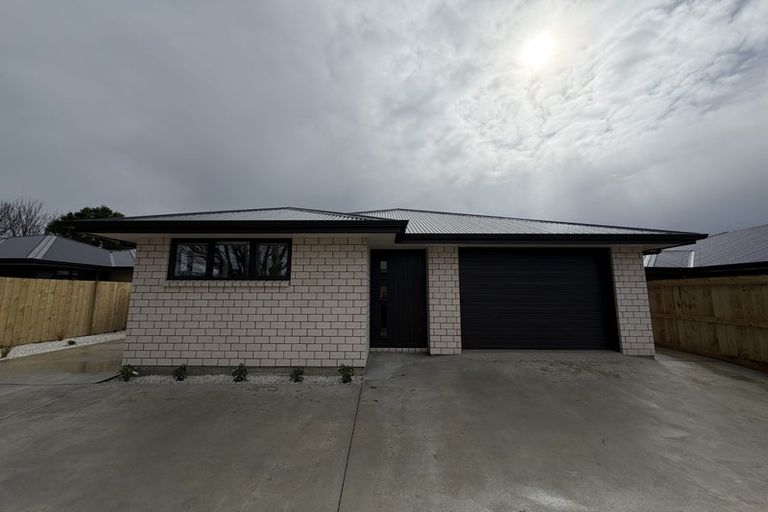 Photo of property in 143 Otuwairoa Esplanade, Opaheke, 2113
