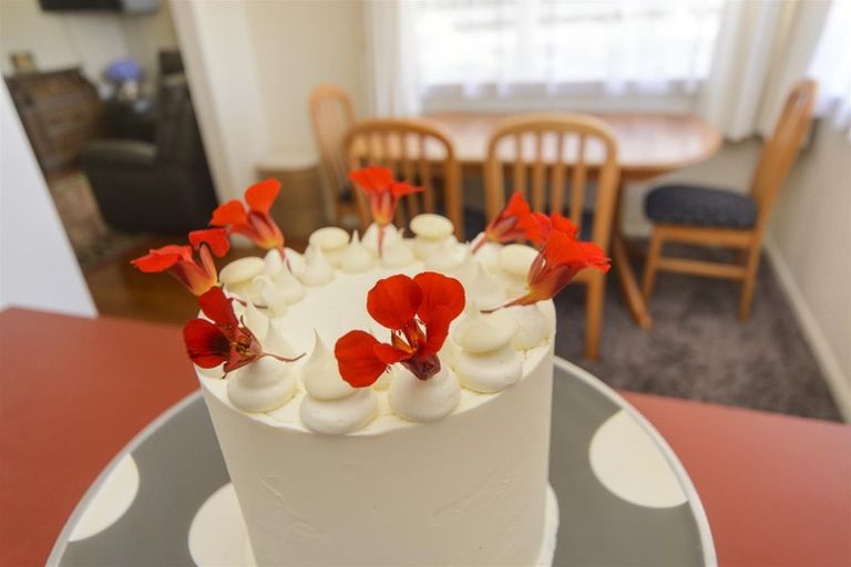 Photo of property in 17 Skerman Street, Marton, 4710