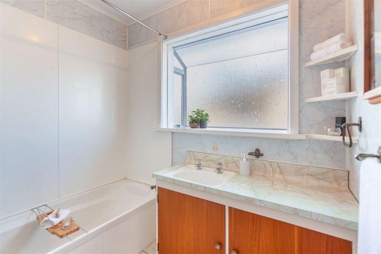 Photo of property in 55 King Street, Taradale, Napier, 4112