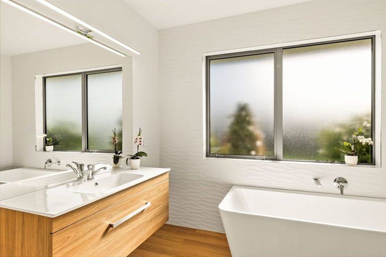 Photo of property in 10 Artistic Avenue, Leamington, Cambridge, 3432