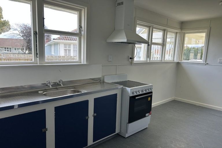 Photo of property in 8 Dix Street, Wigram, Christchurch, 8042