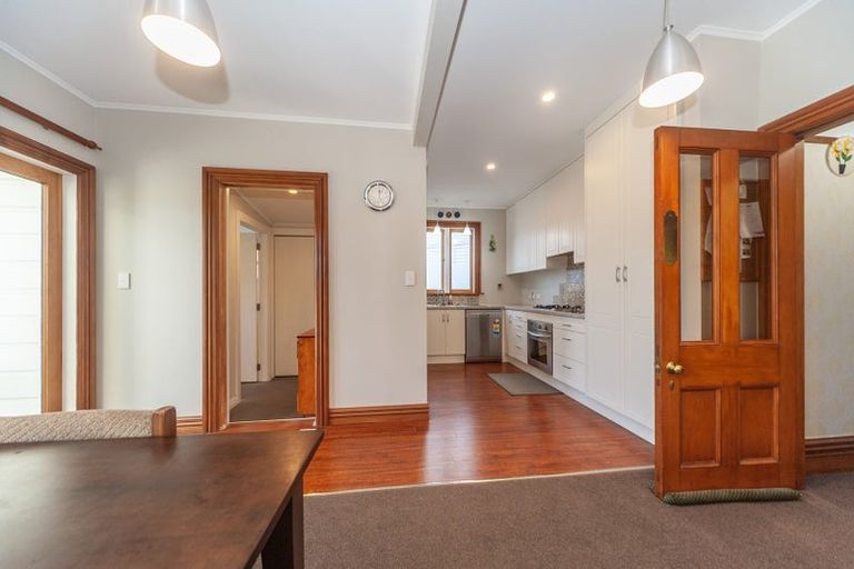 Photo of property in 72 Overtoun Terrace, Hataitai, Wellington, 6021
