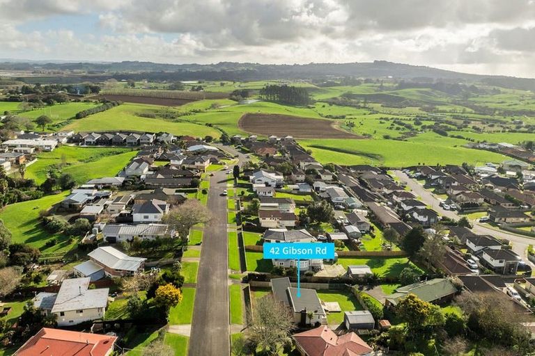 Photo of property in 42 Gibson Road, Tuakau, 2121