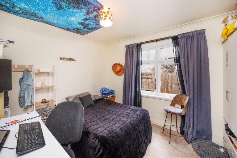 Photo of property in 85 Shamrock Street, Takaro, Palmerston North, 4412