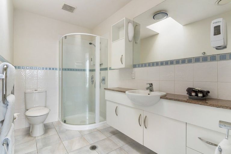 Photo of property in 411/36 Victoria Road, Mount Maunganui, 3116