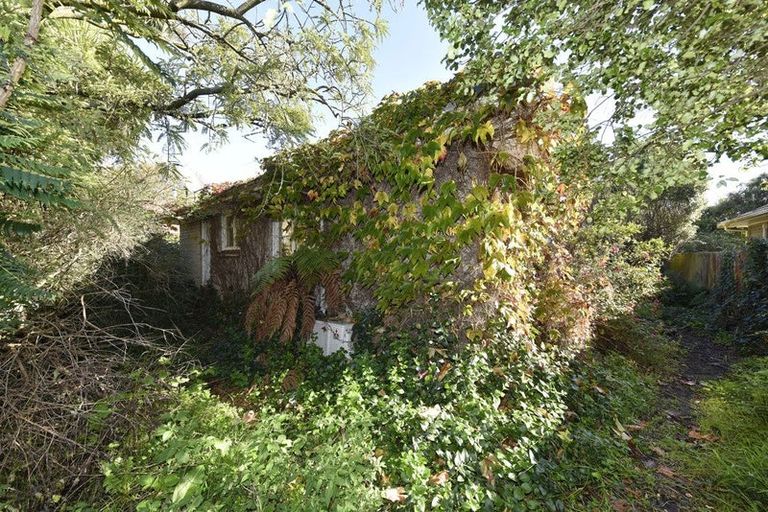 Photo of property in 126 Avonhead Road, Avonhead, Christchurch, 8042