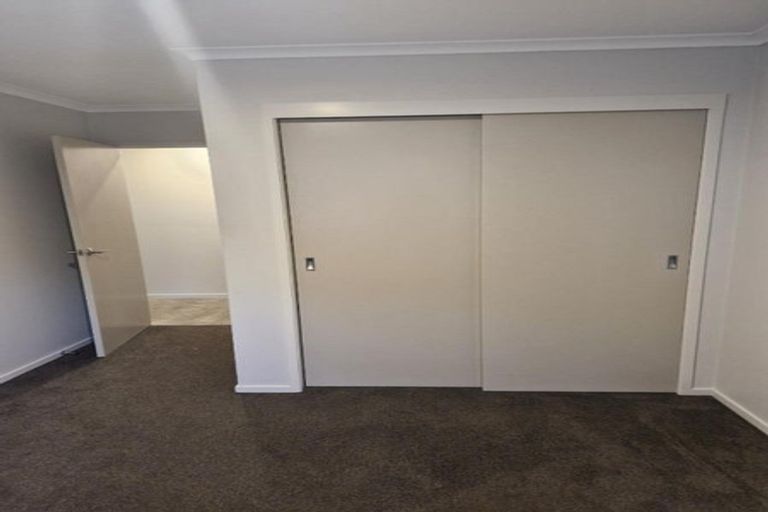 Photo of property in 12 Nukuroa Close, Waitara, 4320