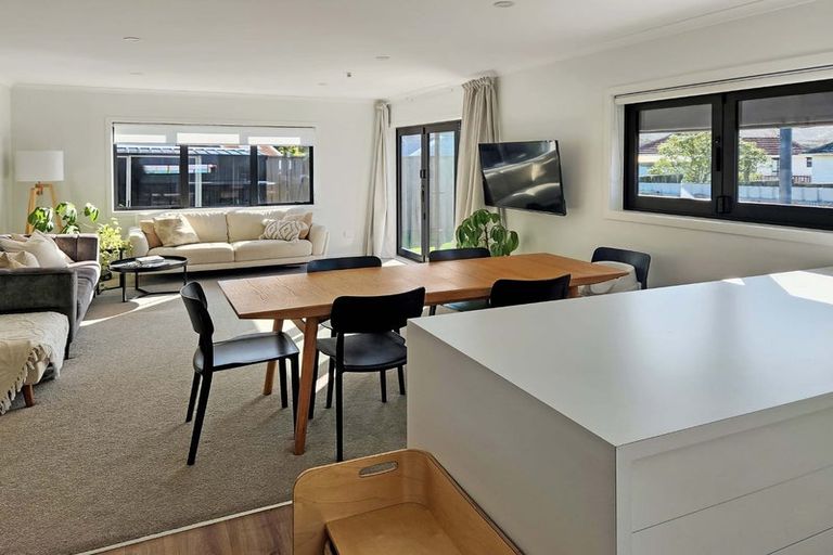 Photo of property in 144a Wainuiomata Road, Wainuiomata, Lower Hutt, 5014