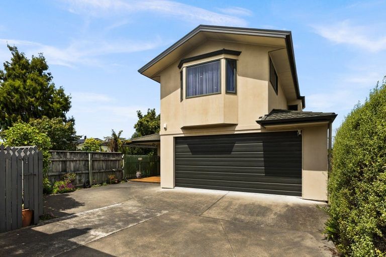 Photo of property in 10a Dolbel Street, Taradale, Napier, 4112