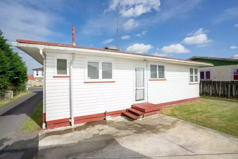 Photo of property in 9 Blackburn Street, Frankton, Hamilton, 3204