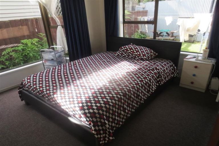 Photo of property in 1/12 Dover Street, St Albans, Christchurch, 8014