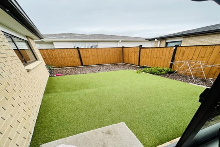 Photo of property in 6 Softwood Avenue, Takanini, 2110