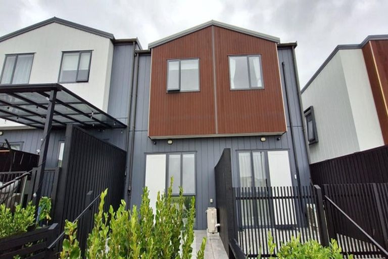Photo of property in 33 Canna Street, Totara Park, Auckland, 2019