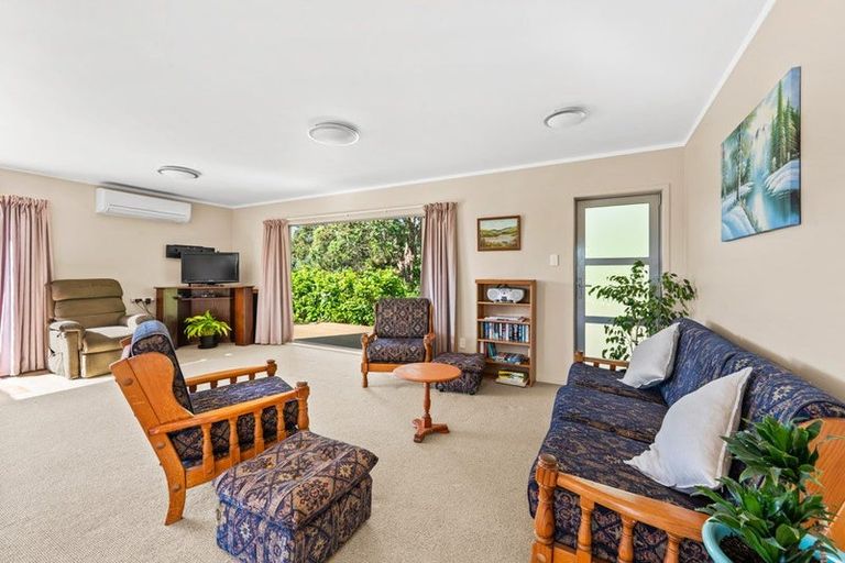 Photo of property in 844 Cove Road, Waipu, 0582