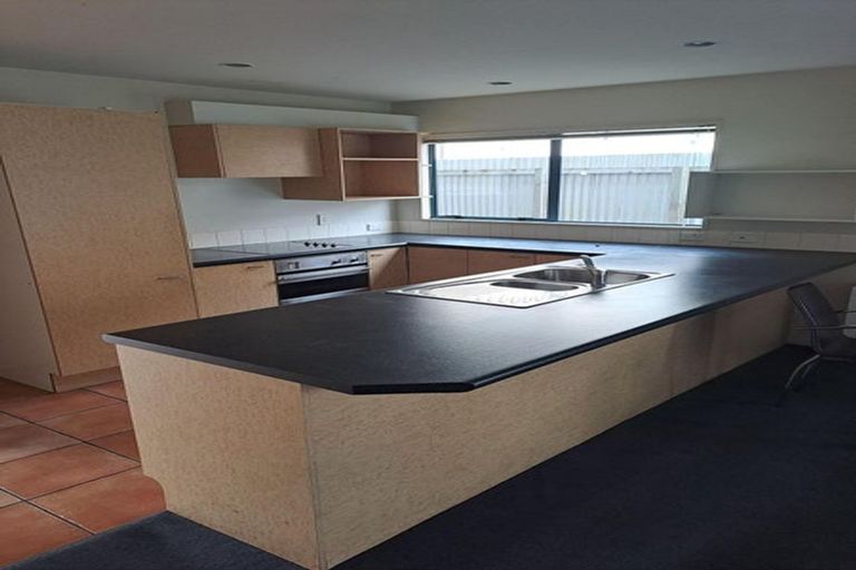 Photo of property in 6/276 Armagh Street, Christchurch Central, Christchurch, 8011