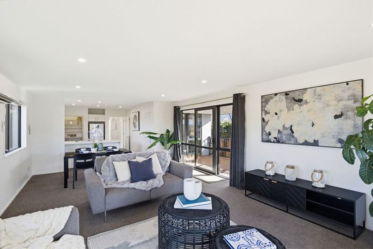 Photo of property in 357 Estuary Road, South New Brighton, Christchurch, 8062