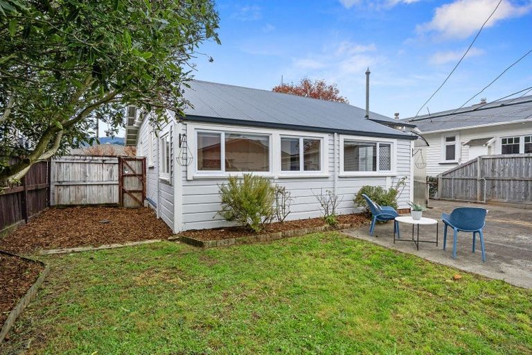Photo of property in 43 Weka Street, The Wood, Nelson, 7010