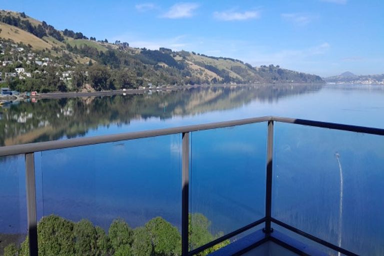 Photo of property in 4 Bewley Avenue, Macandrew Bay, Dunedin, 9014