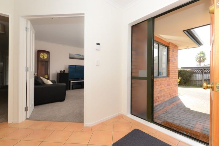 Photo of property in 4 Mangakoea Place, St Andrews, Hamilton, 3200