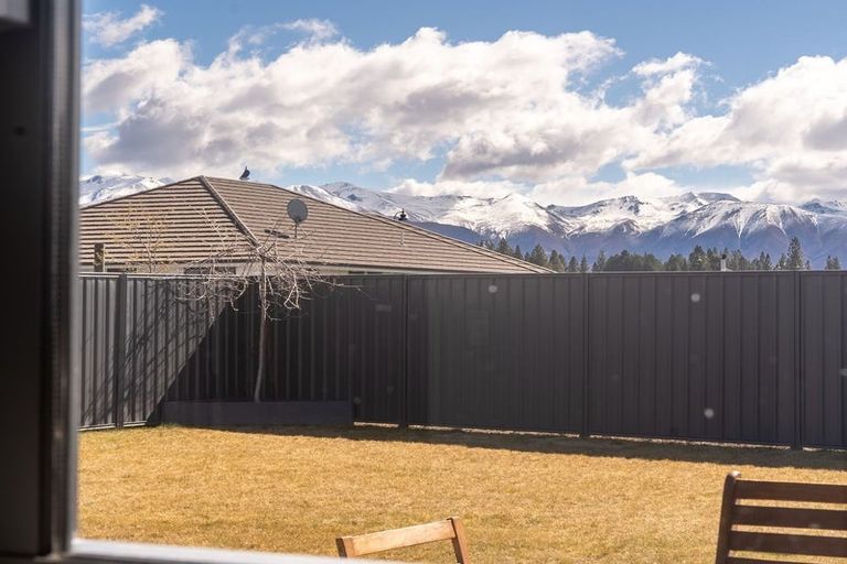 Photo of property in 1 Aoraki Crescent, Twizel, 7901