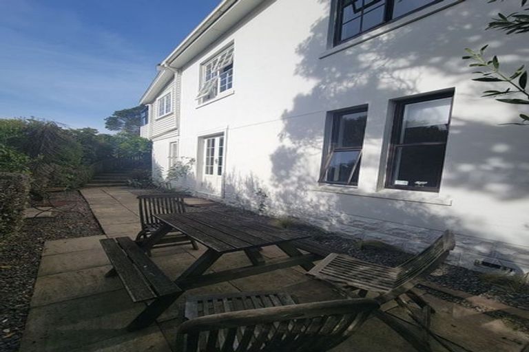 Photo of property in 212 Barnard Street, Wadestown, Wellington, 6012