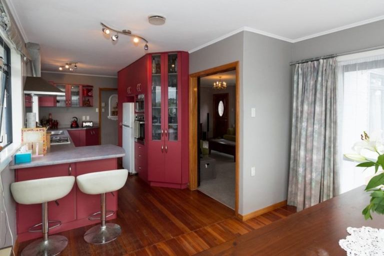 Photo of property in 1 Lancaster Street, Highbury, Palmerston North, 4412