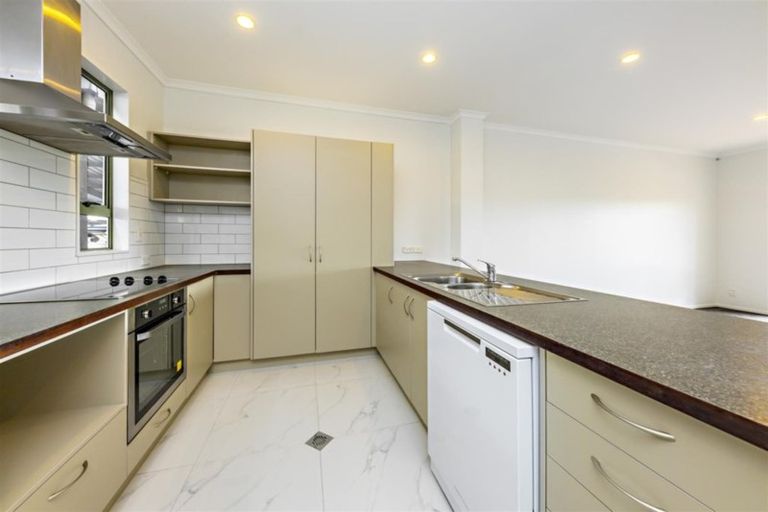 Photo of property in 12/150 Chapel Road, Flat Bush, Auckland, 2019