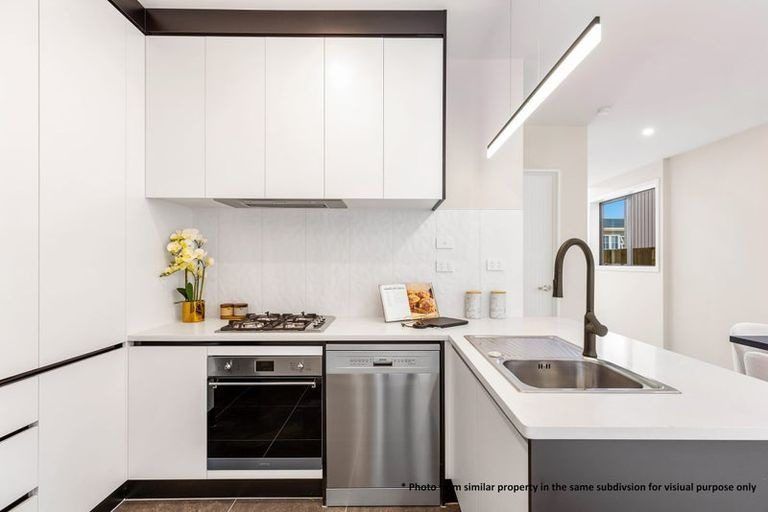 Photo of property in 47c Bruce Mclaren Road, Henderson, Auckland, 0612