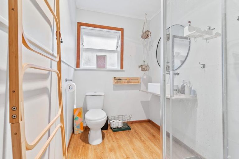 Photo of property in 179 Rathgar Road, Henderson, Auckland, 0610