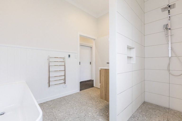 Photo of property in 21 Porangahau Road, Waipukurau, 4200