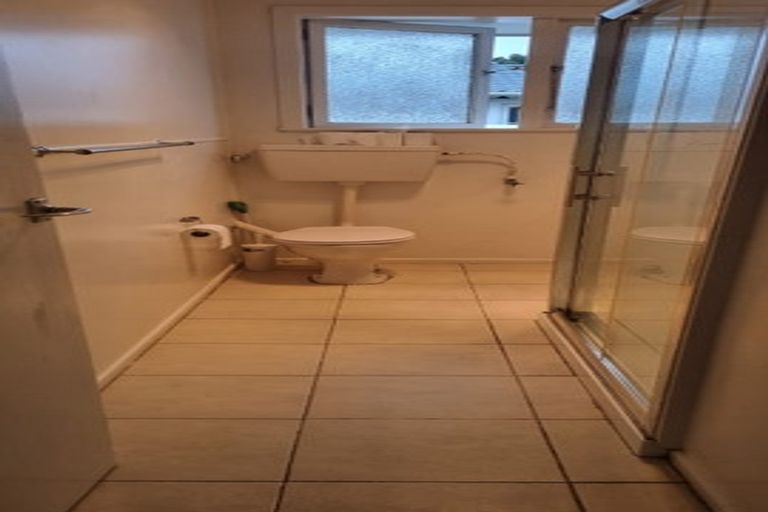 Photo of property in 85 Lincoln Road, Henderson, Auckland, 0610
