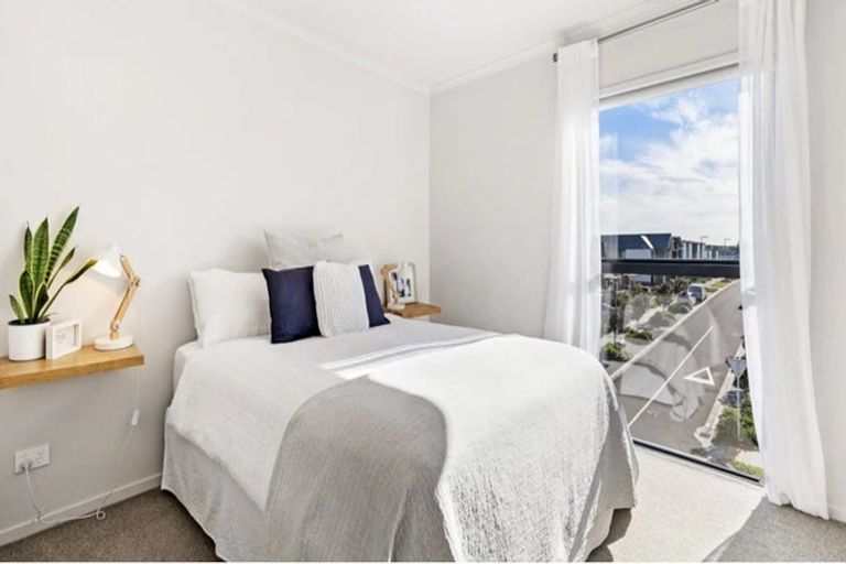 Photo of property in 13 Onekiritea Road, Hobsonville, Auckland, 0616