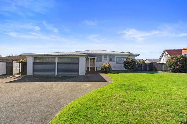 Photo of property in 173 Ngatai Road, Otumoetai, Tauranga, 3110