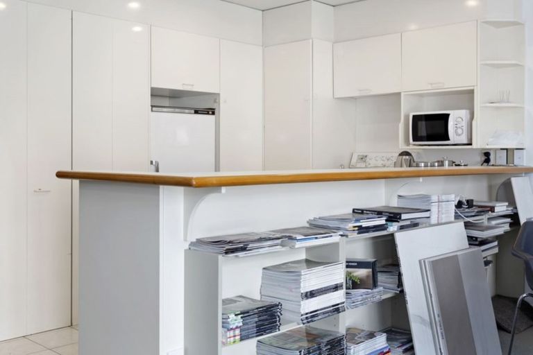 Photo of property in Regent Courts, 5/75 Gloucester Street, Christchurch Central, Christchurch, 8013