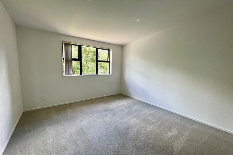 Photo of property in 6b Carlos Drive, Flat Bush, Auckland, 2016