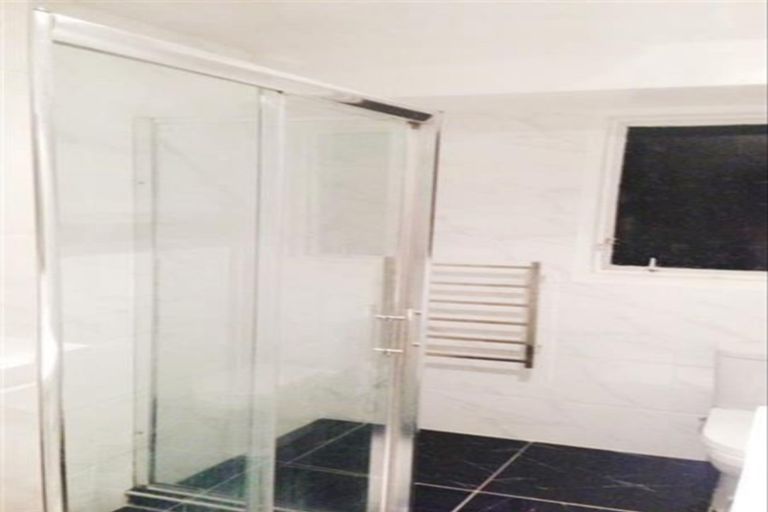 Photo of property in 24 Carter Place, Manurewa, Auckland, 2102