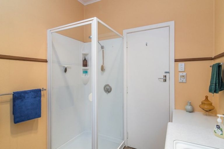 Photo of property in 7 Kaka Street, Waikanae, 5036