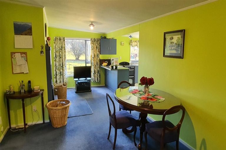 Photo of property in 749 Hakataramea Highway, Waimate, 7977