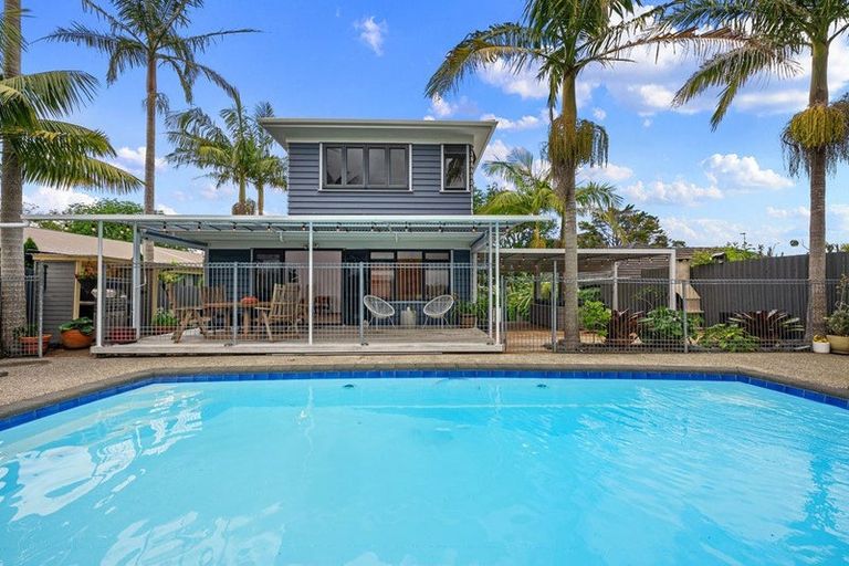 Photo of property in 39 Stanaway Street, Hillcrest, Auckland, 0627