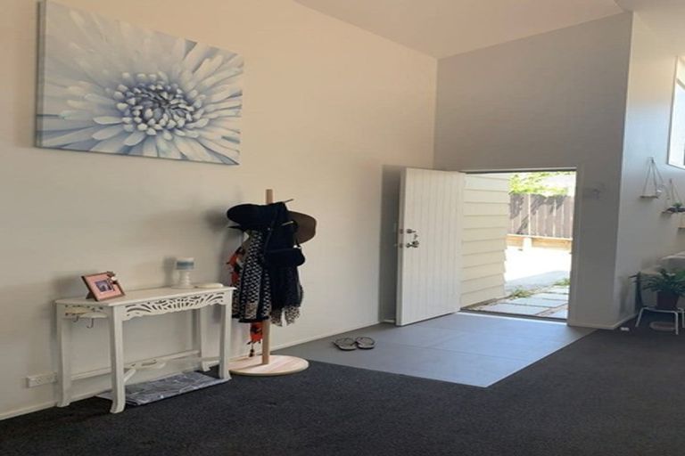 Photo of property in 56a Reynella Drive, Massey, Auckland, 0614