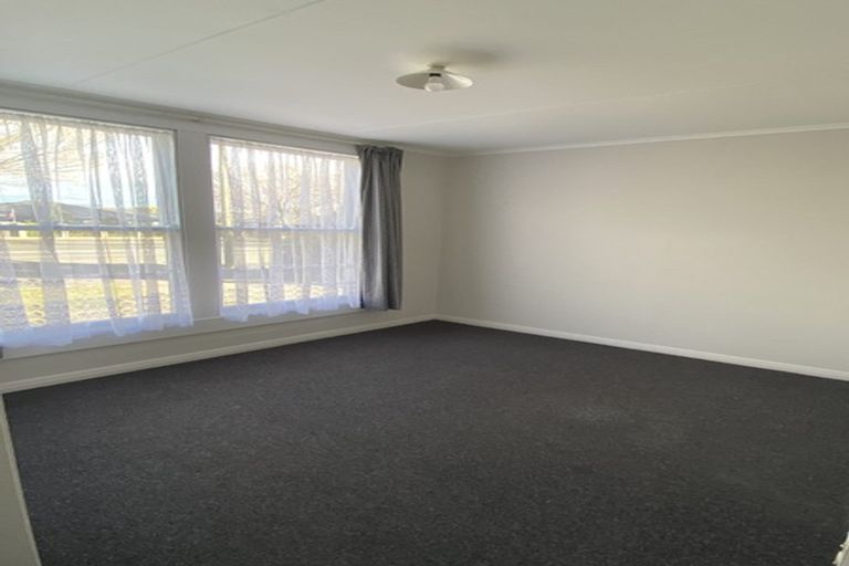 Photo of property in 2/2 Church Street, Terrace End, Palmerston North, 4410